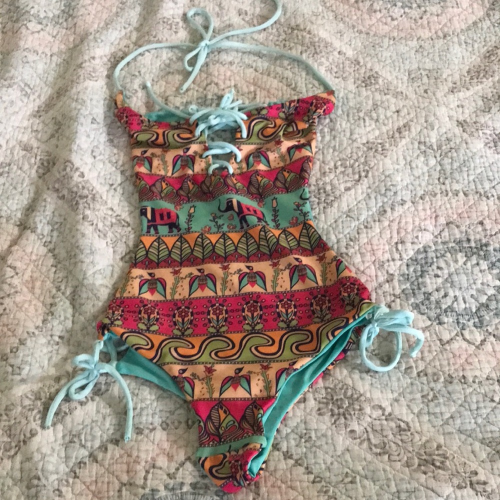 One piece swimsuit